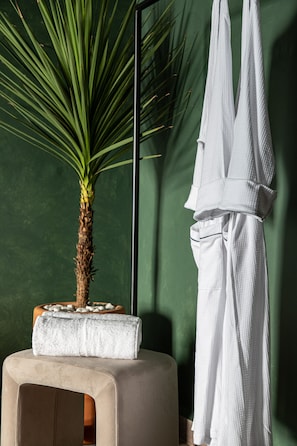 5 chambres, draps en coton égyptien, literie de qualité supérieure