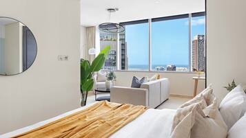 Gallery Studio | 1 bedroom, premium bedding, memory foam beds, in-room safe