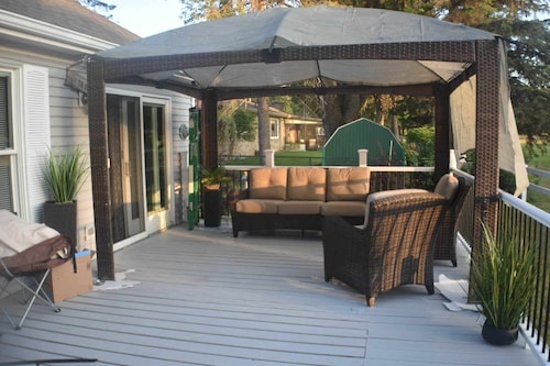 Houghton Haven Lake access or Golf fun