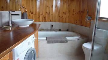 Jetted bath