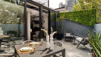 Master Penthouse with a Private Terrace | Balcony view