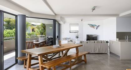 Pet friendly family holiday house in Nelson Bay