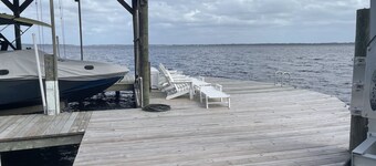 House in Melrose on Lake Sante Fe