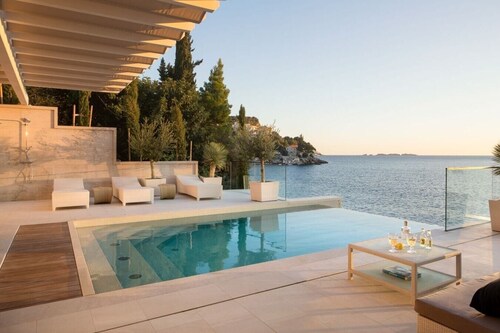 Villa Veselka - Private villa with pool in Dalmatia