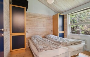 4 habitaciones, tabla de planchar con plancha y wifi gratis 