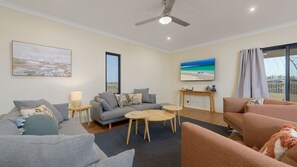 Living area - 120 Madaffari Drive - Featuring two master suites and a full outside bathroom (Exmouth)