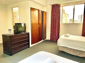 Superior Twin Room | Desk, free WiFi, bed sheets