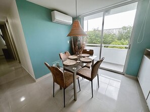Apartment | Dining - Condominio Caribe Campestr Olamar Living (Coveñas)