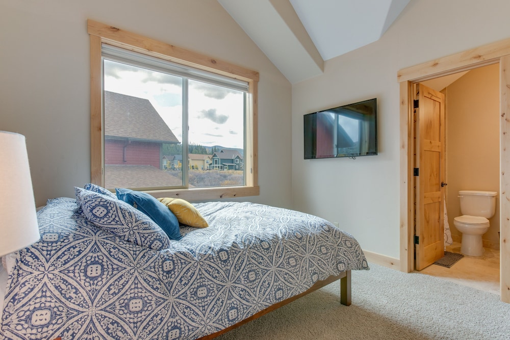 FamilyFriendly Fraser Home Private Hot Tub! Fraser Vrbo