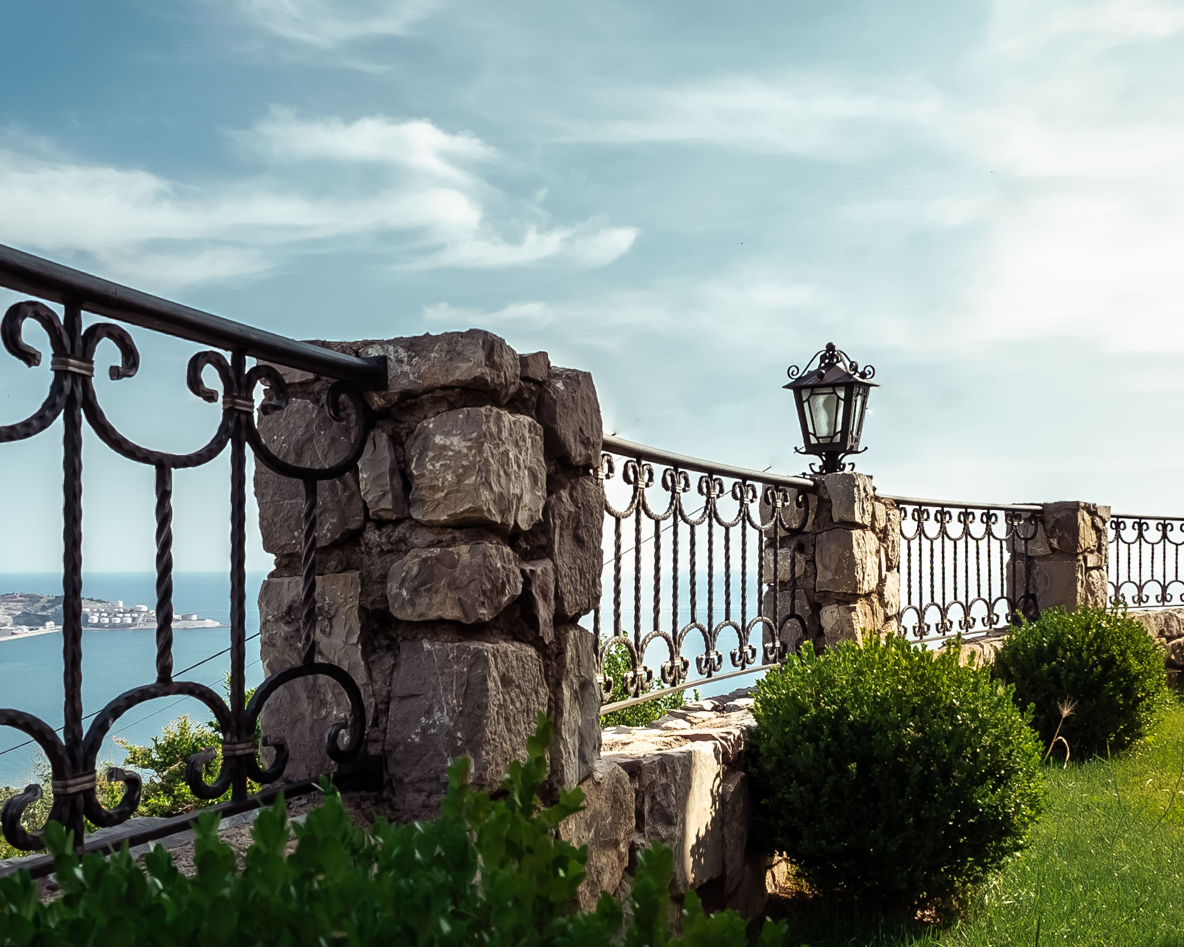 Romantic Villa | Terrace/patio