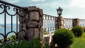 Romantic Villa | Terrace/patio - The View Premium Villas (Bar)