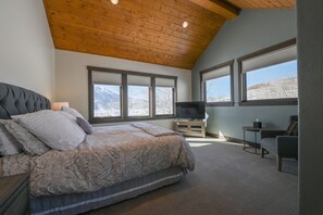 5 sovrum, skrivbord, strykjärn/strykbräda och gratis wi-fi