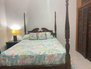 2 chambres, coffres-forts dans les chambres, Wi-Fi gratuit