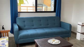 Departamento | Área de sala de estar | Smart TV de 36 pulgadas con canales digitales