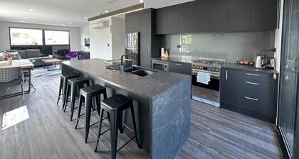 Royal Residency - 3BR Apartment
