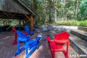 Property grounds - Charming Condo in the Mountains-Hot Tub+Sauna! (Deming)