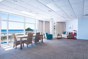 Interior - Palacio 804 | Oceanfront Resort | Beachside & Indoor Pool, Hot Tub | My Beach Getaways (Pensacola)