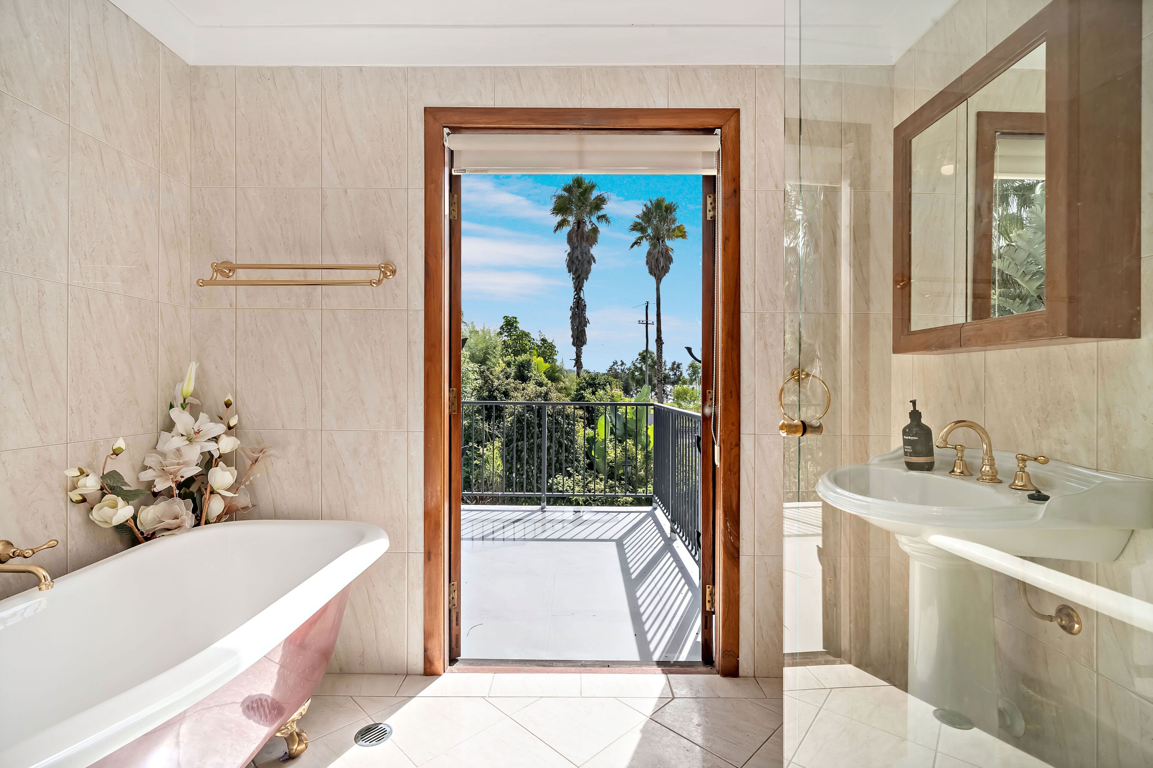 Jetted bath, hair dryer, towels, soap