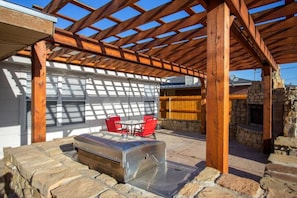 Outdoor dining - Capulin's Cottage.  (Amarillo)