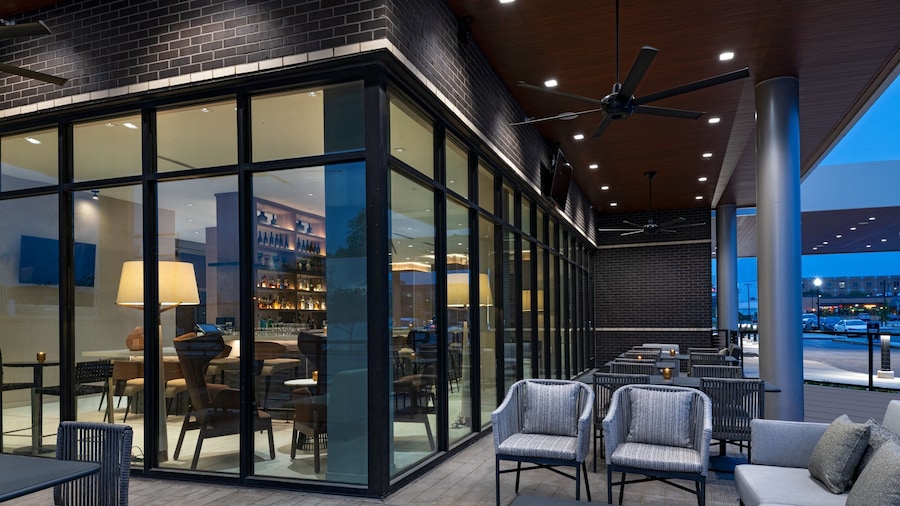 AC Hotel By Marriott Waco Downtown