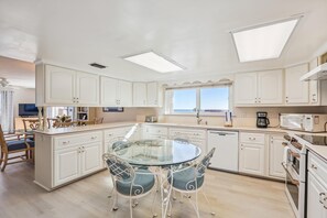 Condo, Multiple Beds (ST460A Comfort: 3BR Beachfront) | Private kitchen - St460a Comfort: 3BR Beachfront (St. Augustine)