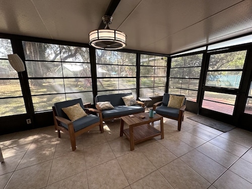 Under the Oaks Un-refined Florida Living 