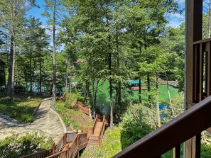 Property grounds - Waterfallin' 4 the Lake - Lakefront | Private Dock with Slip | Hot Tub (Blue Ridge)