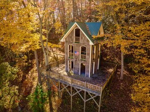 Exterior - Riverfront-3 Luxury Homes on 500 Acres incl 5BR/3BA + 3BR/3BA + 2BR/2BA -Group B (Clyde)