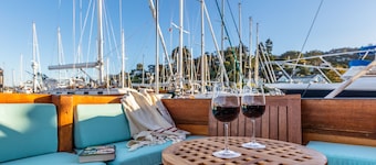 Classy, Century-Old San Francisco Bay Yacht w/ optional cruise to Golden Gate
