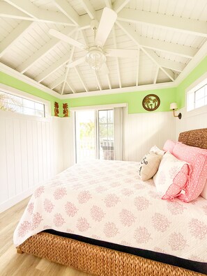 4 makuuhuonetta, silitysrauta/-lauta, Wi-Fi, vuodevaatteet