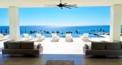 Brand New Villa + BIG Ocean View + Gym + Close to the Beach