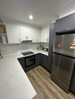 Premium Apartment, 2 Bedrooms | Private kitchen