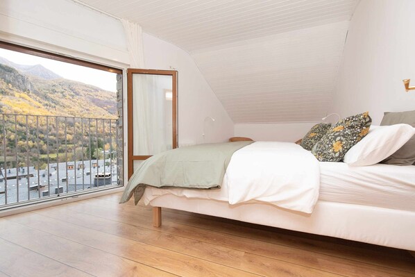 4 sovrum, strykjärn/strykbräda, resesäng och gratis wi-fi