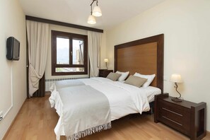 3 soverom, strykejern/-brett og wi-fi (inkludert)