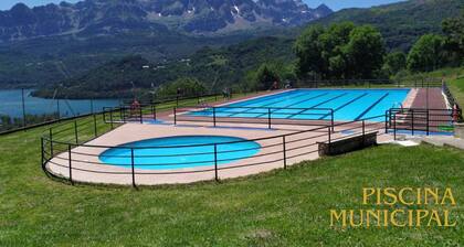 Casa Pareja by Bevalle