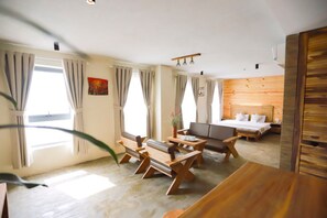 迷你吧、書桌、熨斗/熨衣板、折疊床/加床