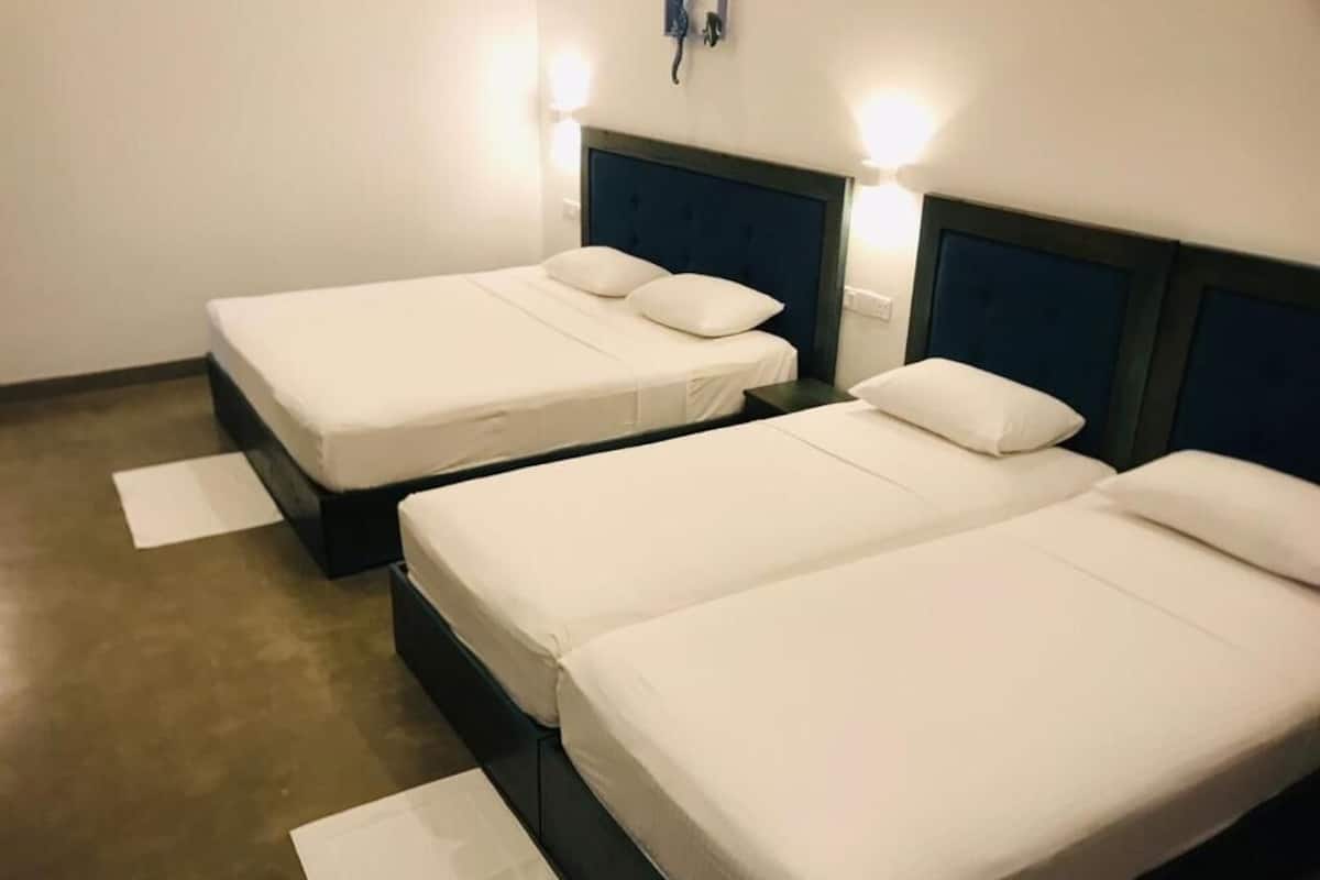 家庭四人房 | 熨斗/熨衣板、免費無線上網、床單