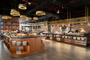 Restaurant - Grand Swiss-Belhotel Darmo (Surabaya)