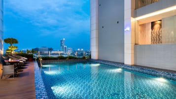 Indoor pool, outdoor pool