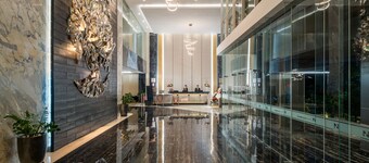 Grand Swiss-Belhotel Darmo