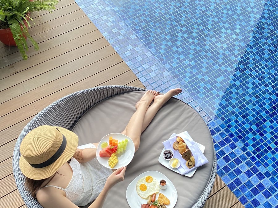 Indoor pool, outdoor pool