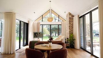 Luxury Villa | Living area | Fireplace