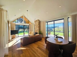 Vila superluxo | Área de estar | Lareira