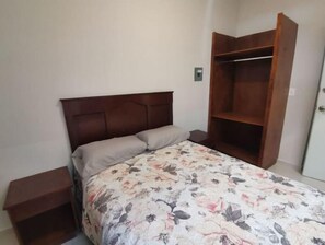 1 bedroom - hotel room (La Paz)