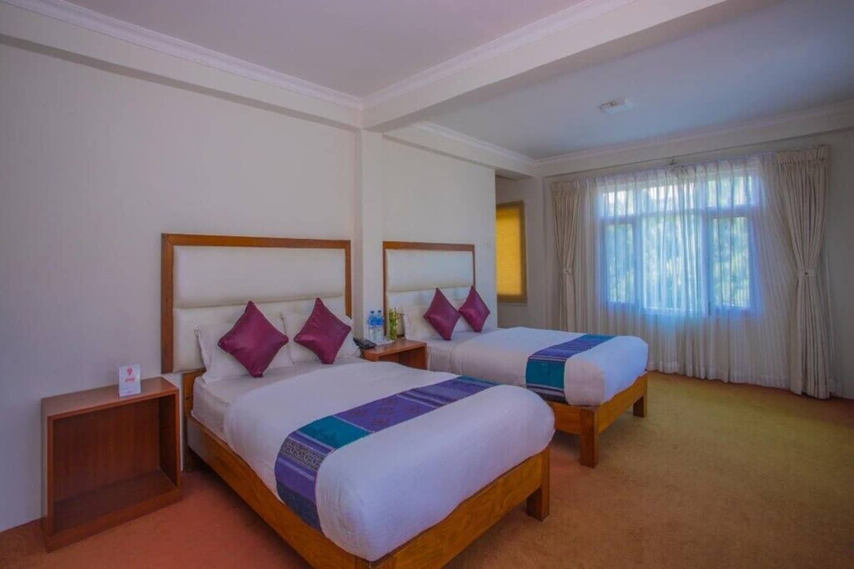 Family Quadruple Room | Desk, free WiFi, bed sheets