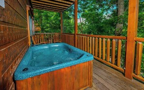 Outdoor spa tub - Mountain Getaway and a Theater - Huge game room + pet friendly! (Gatlinburg)