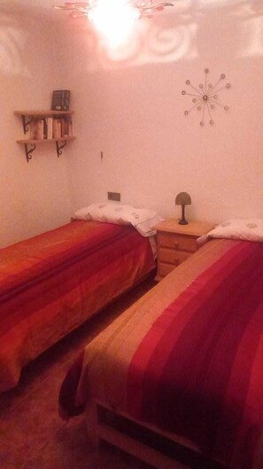3 habitaciones, wifi y ropa de cama 