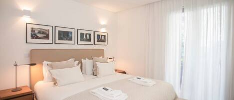 2 chambres, bureau, fer et planche à repasser, Wi-Fi