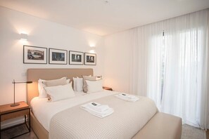 2 Schlafzimmer, Schreibtisch, Bügeleisen/Bügelbrett, WLAN