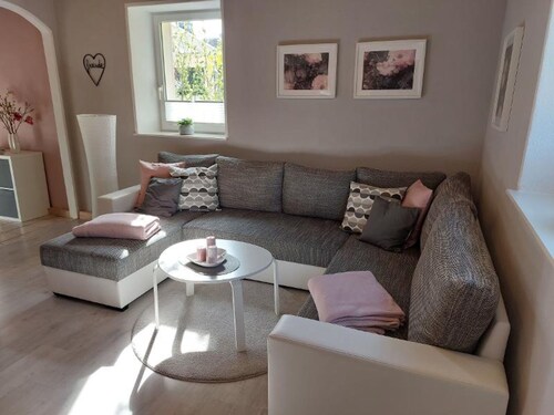 Appartement de vacances "Fewo 2 - Osterberg" avec terrasse privée, jardin partagé et Wi-Fi